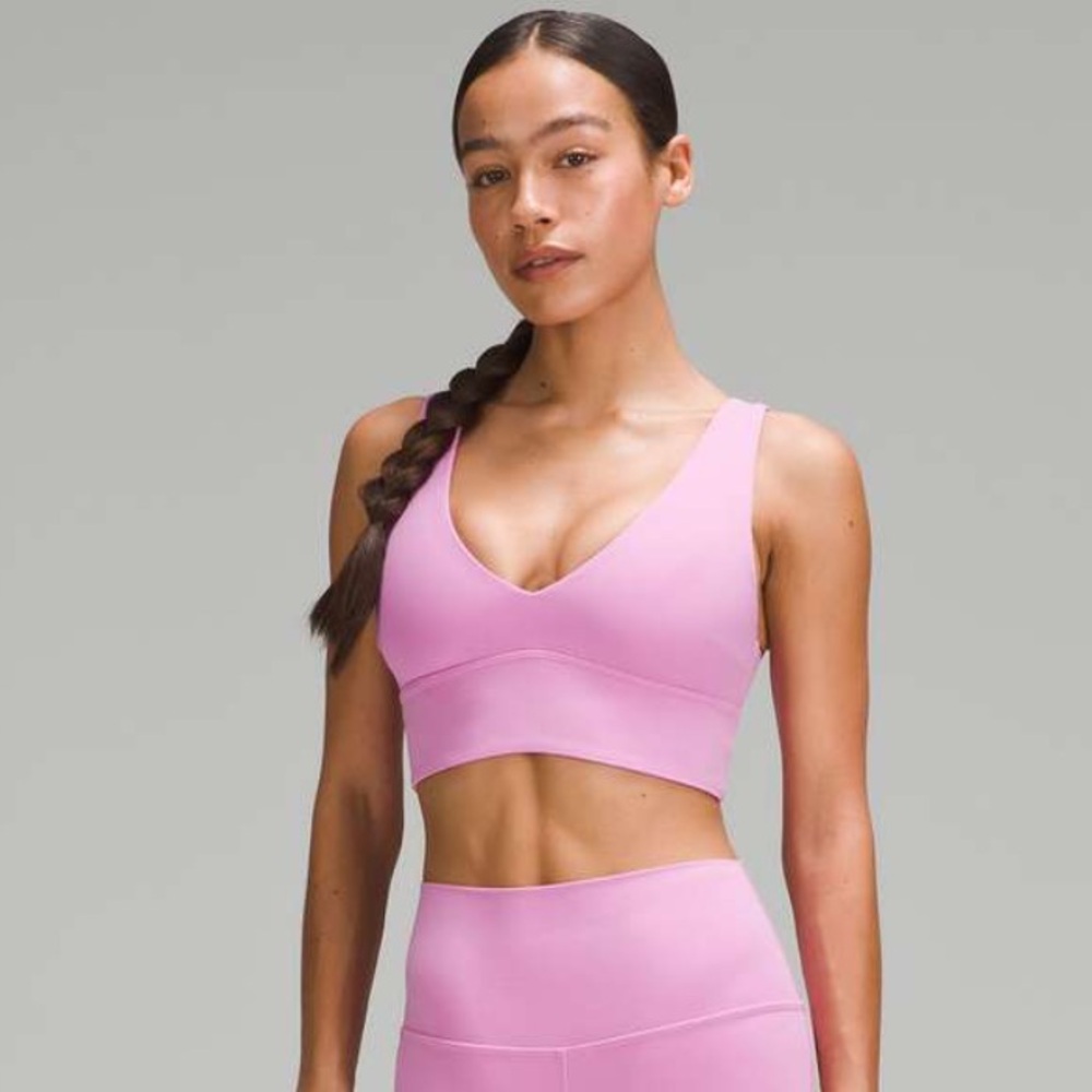 Lululemon NWT Align V-neck Bra in Dahlia Mauve A/B cup size 4